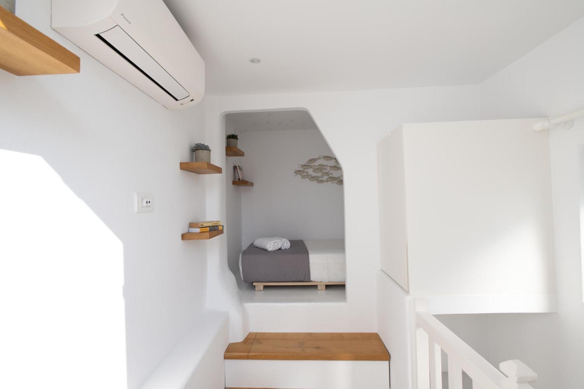 The Mykonos Bougainvillea Townhouse Mykonos Town Room photo