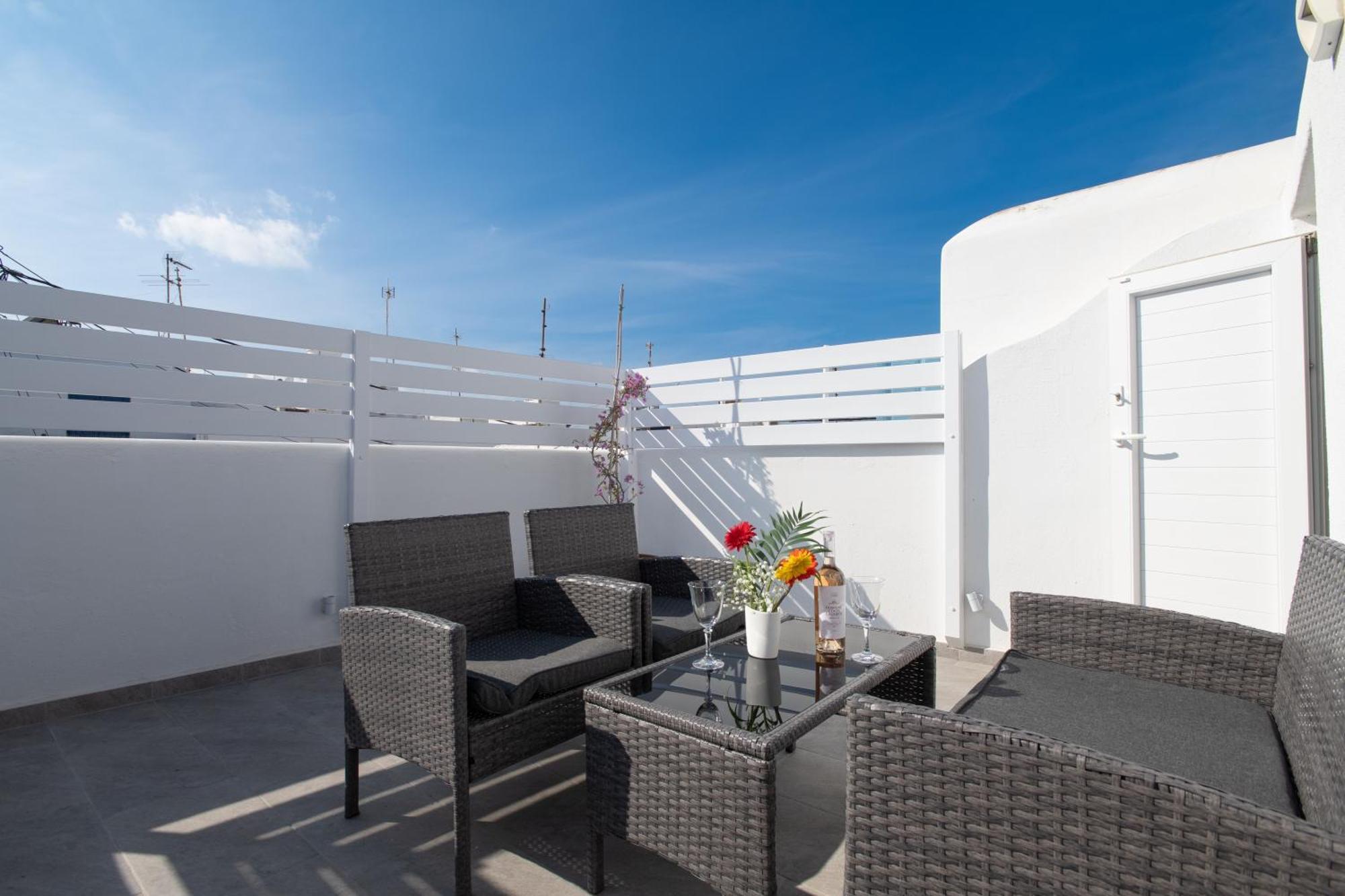 The Mykonos Bougainvillea Townhouse Mykonos Town Room photo